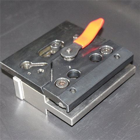 折彎?rùn)C(jī)模具夾板