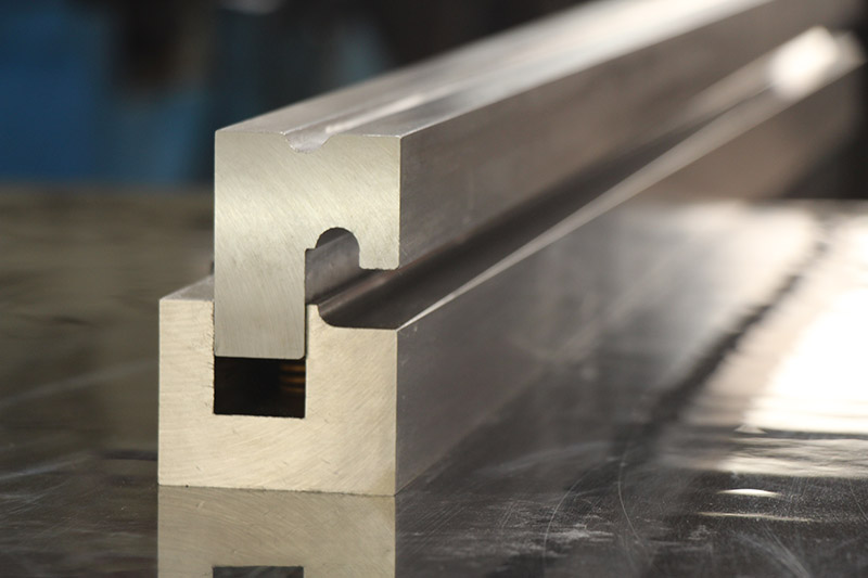 折彎機(jī)鉸鏈模