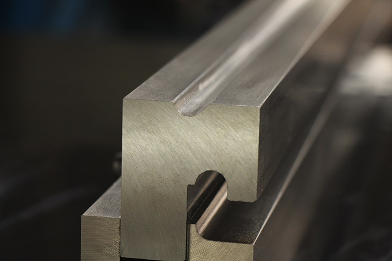 折彎機(jī)鉸鏈模